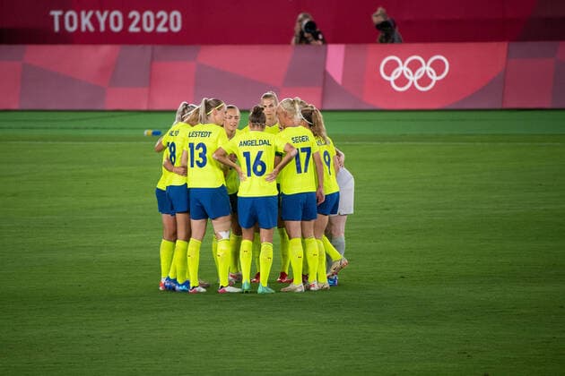 210806 Players of Sweden in the womens football final during day 14 of the Tokyo 2020 Olympic Games on August 6, 2021 in Tokyo Photo Jon Olav Nesvold BILDBYRAN COP 217 DS0190 fotboll football soccer fotball olympic games olympics os ol olympiska spel olympiske leker tokyo2020 tokyo 2020 tokyo os tokyo ol bbeng sverige sweden canada kanada final,  Copyright: JONxOLAVxNESVOLD BB210806JE076