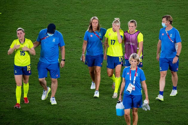 210806 Caroline Seger of Sweden looks dejected after the womens football final during day 14 of the Tokyo 2020 Olympic Games on August 6, 2021 in Tokyo Photo Joel Marklund PICTURE CODE JM DS0190 football football soccer football olympic games olympics os ol olympic games olympic games tokyo2020 tokyo 2020 tokyo os tokyo ol bbeng sweden sweden canada canada final depp,  Copyright: JOELxMARKLUND BB210806JM103