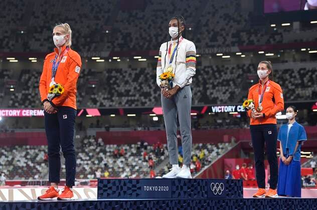 TOKYO, JAPAN - AUGUST 06 : Thiam Nafissatou (Bel) Athletics Heptathlon (Female) Gold Medal , VETTER Anouk (silver medal) , OOSTERWEGEL Emma (bronze medal) - Women s Heptathlon Podium ceremony during the Tokyo 2020 Summer Olympic Games, Olympische Spiele, Olympia, OS on August 6, 2021 in Tokyo, Japan, 06 08 2021 JO 2020 : Jeux Olympiques - JO2020 - Tokyo - 06 08 2021 PhotoNews Panoramic 