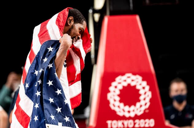 Joie des joueurs des USA Durant Kevin (USA) BASKETBALL : Finale France vs Etats Unis - Jeux Olympiques - Tokyo 2020 - 07 08 2021 JBAutissier Panoramic 