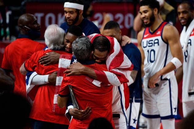 210807 Kevin Wayne Durant of USA celebrates after the men s basketball final between France and USA match during day 15 of the Tokyo 2020 Olympic Games on August 7, 2021 in Tokyo Photo Johanna Lundberg BILDBYRAN code JL JL0162 basketball basketball olympic games olympics os ol olympiska spel olympics tokyo2020 tokyo 2020 tokyo os tokyo ol bbeng france usa france cheers us gold gold gold,  Copyright: JOHANNAxLUNDBERG BB210807JL012
