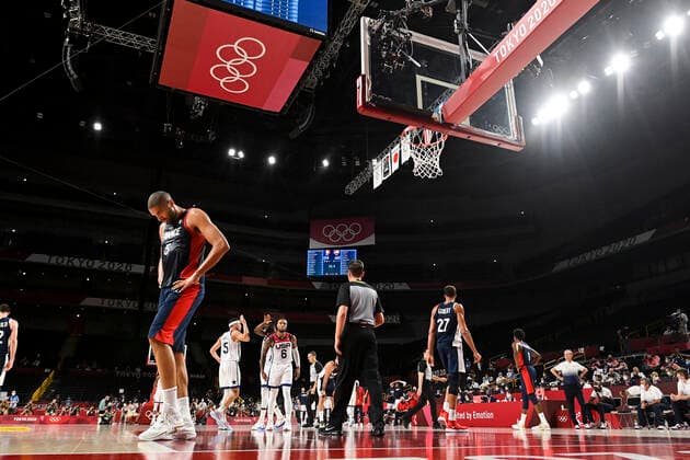 Deception des joueurs de l Equipe de France Nicolas Batum (Fra) BASKETBALL : Finale France vs Etats Unis - Jeux Olympiques - Tokyo 2020 - 07 08 2021 JBAutissier Panoramic 
