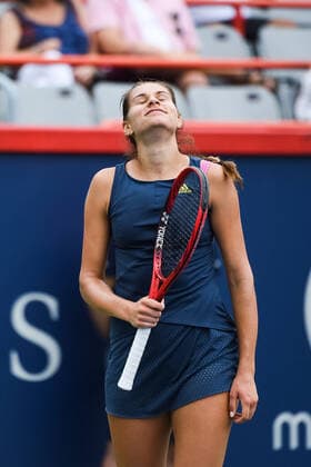 MONTREAL, QC - AUGUST 07: =RLC shows disappointment after losing the match during the qualifying WTA, Tennis Damen National Bank Open match on August 7, 2021 at IGA Stadium in Montreal, QC (Photo by David Kirouac Icon Sportswire) TENNIS: AUG 07 National Bank Open Icon210807040