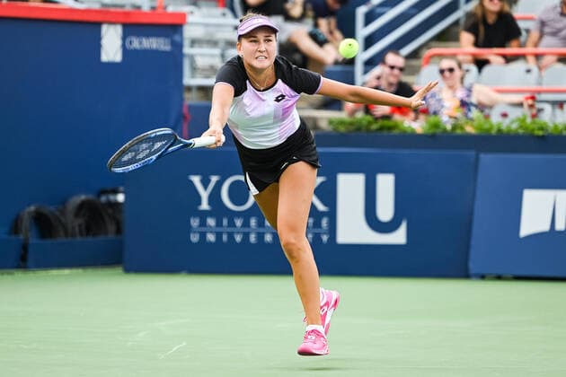 MONTREAL, QC - AUGUST 07: Kamilla Rakhimova (RUS) runs towards the ball during the qualifying WTA, Tennis Damen National Bank Open match on August 7, 2021 at IGA Stadium in Montreal, QC (Photo by David Kirouac Icon Sportswire) TENNIS: AUG 07 National Bank Open Icon210807069