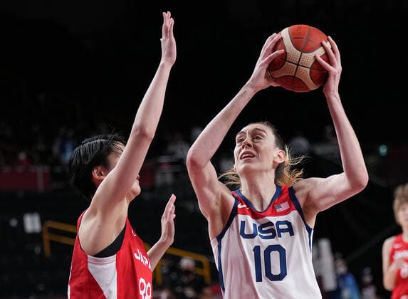 Tokyo 2020 in 2021, basketball, women, final, USA - Japan