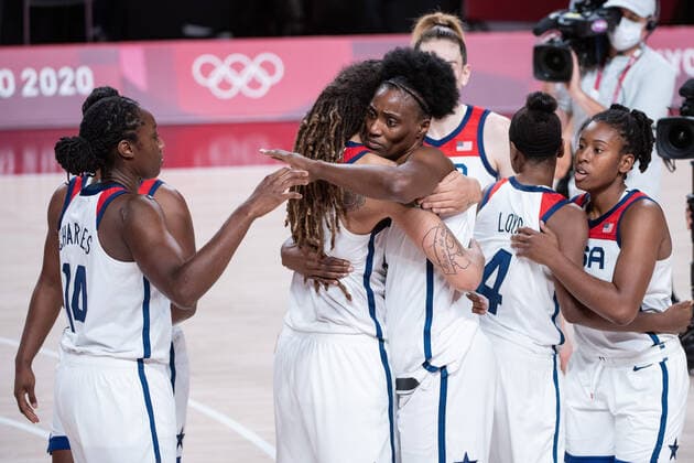 USA team, United States vs Japan - Gold Medal Game Basketball August 08, 2021: Tokyo 2020 Olympic Games, Olympische Spiele, Olympia, OS at Saitama Super Arena in Tokyo, Japan. Noxthirdxpartyxsales  (166763247)