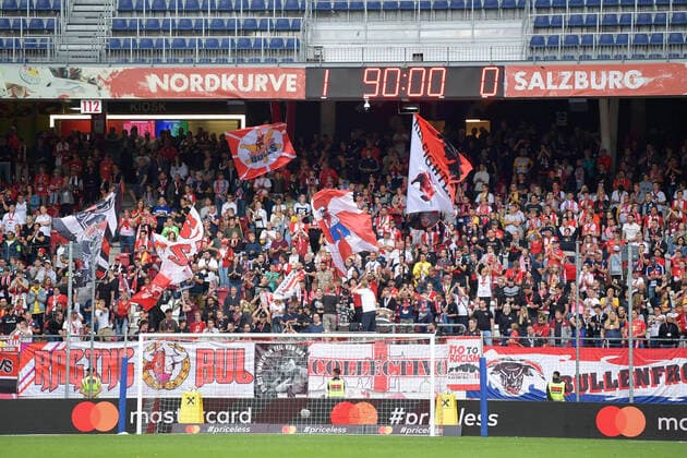 Salzburg, Oesterreich 08 August 2021 Admiral Bundesliga 2021 2022 Sp 3 RB Salzburg vs FK Austria Wien The Nordkurve with fans and the scoreboard with the final score of the match Red Bull Arena Copyright: xFotostandx xWassmuthx