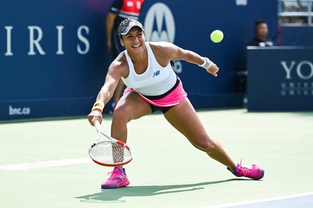 August 08, 2021: Heather Watson (GBR) returns the ball during the WTA, Tennis Damen National Bank Open qualifying round match at IGA Stadium in Montreal, Quebec. CSM Montreal Canada - ZUMAc04_ 20210808_zaf_c04_040 Copyright: xDavidxKirouacx
