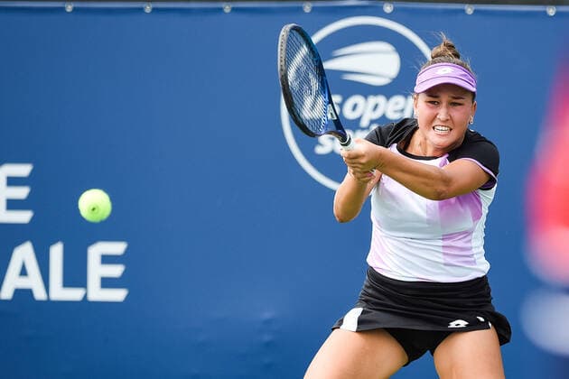 MONTREAL, QC - AUGUST 08: Kamilla Rakhimova (RUS) returns the ball during the qualifying WTA, Tennis Damen National Bank Open match on August 8, 2021 at IGA Stadium in Montreal, QC (Photo by David Kirouac Icon Sportswire) TENNIS: AUG 08 National Bank Open Icon210808053