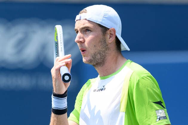 TORONTO, ON - AUGUST 09: Jan-Lennard Struff (GER) reacts during his National Bank Open tennis tournament first round game on August 9, 2021, at Aviva Centre in Toronto, ON, Canada. (Photo by Julian Avram Icon Sportswire) TENNIS: AUG 09 National Bank Open Icon2108090733