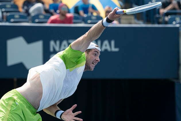 August 9, 2021, Toronto, on, Canada: Germanyo¢s Jan-Lennard Struff serves the ball to Italyo¢s Fabio Fognini during Meno¢s National Bank Open tennis action, in Toronto on Monday, Aug., 9, 2021. Canada News - August 9, 2021  - ZUMAc35_ 20210809_zaf_c35_093 Copyright: xChristopherxKatsarovx