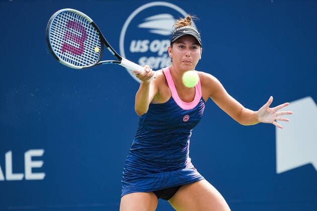 August 09, 2021: Oceane Dodin (FRA) returns the ball during the WTA, Tennis Damen National Bank Open first round match at IGA Stadium in Montreal, Quebec. CSM Montreal Canada - ZUMAc04_ 20210809_zaf_c04_105 Copyright: xDavidxKirouacx