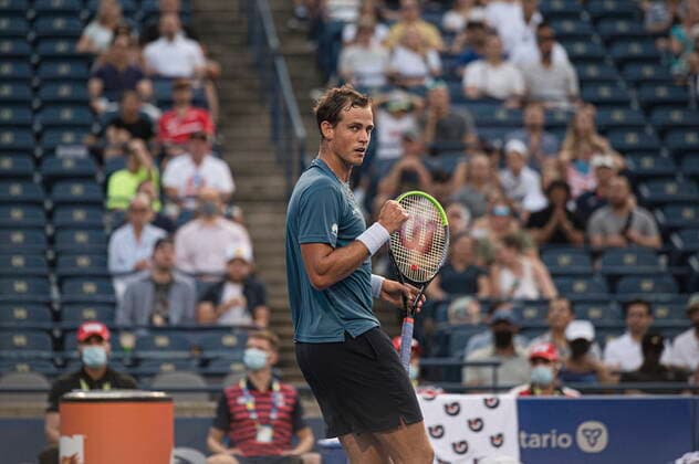 August 9, 2021, Toronto, on, Canada: CanadaÃ¢â‚¬â ¢s Vasek Pospisil celebrates during a match against the United States Tommy Paul during National Bank Open men s tennis action, in Toronto, Monday, Aug. 9, 2021. Canada News - August 9, 2021  - ZUMAc35_ 20210809_zaf_c35_145 Copyright: xChristopherxKatsarovx