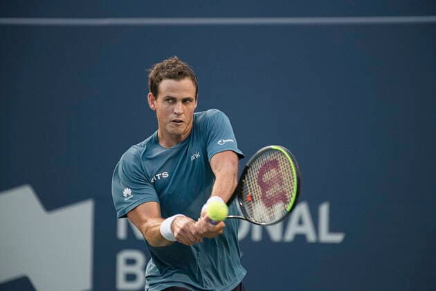 August 9, 2021, Toronto, on, Canada: CanadaÃ¢â‚¬â ¢s Vasek Pospisil returns the ball to the United States Tommy Paul during National Bank Open men s tennis action, in Toronto, Monday, Aug. 9, 2021. Canada News - August 9, 2021  - ZUMAc35_ 20210809_zaf_c35_147 Copyright: xChristopherxKatsarovx