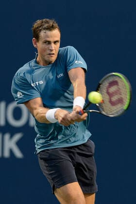 TORONTO, ON - AUGUST 09: Vasek Pospisil (CAN) returns the ball during his National Bank Open tennis tournament first round game on August 9, 2021, at Aviva Centre in Toronto, ON, Canada. (Photo by Julian Avram Icon Sportswire) TENNIS: AUG 09 National Bank Open Icon2108091688
