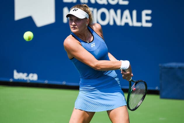 August 10, 2021: Dayana Yastremska (UKR) returns the ball during the WTA, Tennis Damen National Bank Open first round match at IGA Stadium in Montreal, Quebec. CSM Montreal Canada - ZUMAc04_ 20210810_zaf_c04_027 Copyright: xDavidxKirouacx