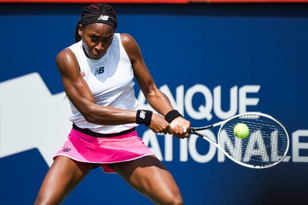 MONTREAL, QC - AUGUST 10: Cori Gauff (USA) returns the ball during the first round WTA, Tennis Damen National Bank Open match on August 10, 2021 at IGA Stadium in Montreal, QC (Photo by David Kirouac Icon Sportswire) TENNIS: AUG 10 National Bank Open Icon210810034