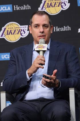 August 10, 2021, Los Angeles, California, USA: The Los Angeles Lakers head coach Frank Vogel speaks to the media during the presentation of Russell Westbrook 0 at a NBA, Basketball Herren, USA basketball press conference, PK, Pressekonferenz at Staples Center in Los Angeles, California on Tuesday, August 10, 2021. PI Los Angeles USA - ZUMAp124 20210810_zaa_p124_022 Copyright: xBURTxHARRISx