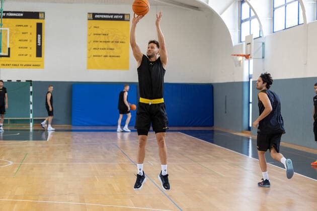 Basketball 2 Bundesliga 2021 2022 11 08 21 Training start Joanie Gruettner Bacoul Tigers Tuebingen, 50 Tigers Tuebingen Training start, Tuebingen, 11 08 2021 Tuebingen. Copyright: xDennisxDuddek xEibnerxPressefotox EP_DDK