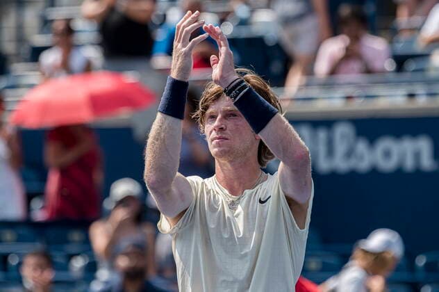 August 11, 2021, Toronto, on, Canada: RussiaÃ¢â‚¬â ¢s Andrey Rublev celebrates after defeating ItalyÃ¢â‚¬â ¢s Fabio Fognini during MenÃ¢â‚¬â ¢s National Bank Open tennis action, in Toronto, Wednesday, Aug. 11, 2021. Canada News - August 11, 2021  - ZUMAc35_ 20210811_zaf_c35_089 Copyright: xChristopherxKatsarovx
