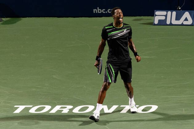 Sport Bilder des Tages TORONTO, ON - AUGUST 11: Gael Monfils (FRA) celebrates after winning a point during his National Bank Open tennis tournament second round game on August 11, 2021, at Aviva Centre in Toronto, ON, Canada. (Photo by Julian Avram Icon Sportswire) TENNIS: AUG 11 National Bank Open Icon2108112851