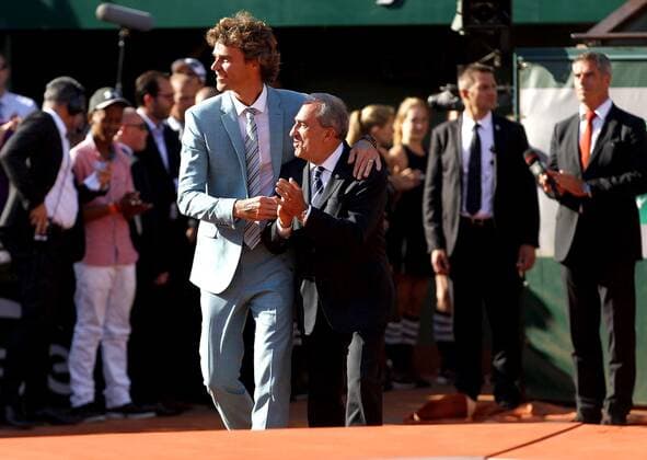 Mandatory Credit: Photo by Ella Ling Bpi Shutterstock (4826641ay) Gustavo Kuerten of Brazil hugs Jean Gachassin, President of the FFT, during the Final at Roland Garros, 2015 French Open Tennis Tournament, Roland Garros, Paris, France - 07 Jun 2015 Editorial use only. No merchandising. French Open Tennis Tournament, Roland Garros, Paris, France - 07 Jun 2015 Editorial use only. No merchandising.  Copyright: xEllaxLing Bpi Shutterstockx 4826641ay