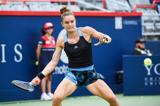 MONTREAL, QC - AUGUST 12: Maria Sakkari (GRE) returns the ball during the third round WTA, Tennis Damen National Bank Open match on August 12, 2021 at IGA Stadium in Montreal, QC (Photo by David Kirouac Icon Sportswire) TENNIS: AUG 12 National Bank Open Icon210812045