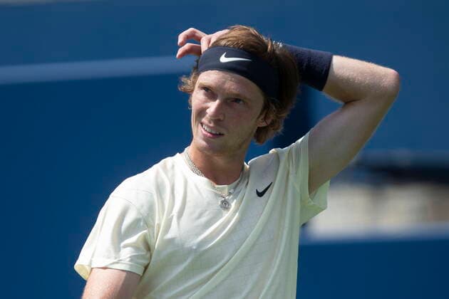 August 12, 2021, Toronto, on, Canada: Russia s Andrey Rublev reacts during his 7-5 7-6 loss to John Isner of the USA in Men s National Bank Open tennis action in Toronto, Thursday, Aug. 12, 2021 Andrey Rublev  - ZUMAc35_ 20210812_zaf_c35_053 Copyright: xChrisxYoungx