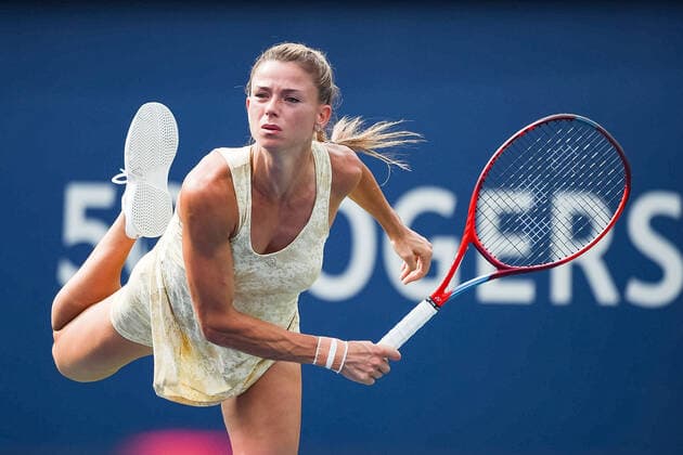 Sport Bilder des Tages August 12, 2021: Look on Camila Giorgi (ITA) during the WTA, Tennis Damen National Bank Open third round match at IGA Stadium in Montreal, Quebec. CSM Montreal Canada - ZUMAc04_ 20210812_zaf_c04_037 Copyright: xDavidxKirouacx