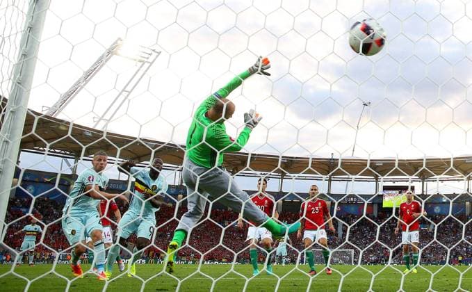 Mandatory Credit: Photo by Kieran Mcmanus BPI Shutterstock (5737077af) Toby Alderweireld of Belgium scores a goal past Hungary goalkeeper Gabor Kiraly to make the score 0-1 during the UEFA EURO, EM, Europameisterschaft,Fussball 2016 Round of 16 match between Hungary and Belgium played at Stadium de Toulouse, Toulouse, France on June 26th 2016 Football - UEFA European Championships 2016 Round of 16 Hungary v Belgium Stade de Toulouse, Toulouse, France - 26 Jun 2016 EDITORIAL USE ONLY No use with unauthorised audio, video, data, fixture lists, club league logos or live services. Online in-match use limited to 75 images, no video emulation. No use in betting, games or single club league player publications. Football - UEFA European Championships 2016 Round of 16 Hungary v Belgium Stade de Toulouse, Toulouse, France - 26 Jun 2016 EDITORIAL USE ONLY No use with unauthorised audio, video, data, fixture lists, club league logos or live services. Online in-match use limited to 75 images, no video emulation. No use in betting, games or single club league player publications. Copyright: xKieranxMcmanus BPI Shutterstockx 5737077af