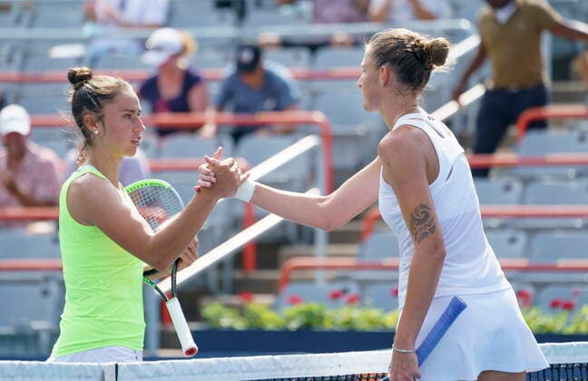 August 13, 2021, Montreal, PQ, Canada: Karolina Pliskova, right, of the Czech Republic, shakes hands with Sara Sorribes Tormo, of Spain, following Pliskova s victory in quarter-final National Bank Open women s tennis tournament action, in Montreal, Friday, Aug. 13, 2021. Karolina Pliskova Sara Sorribes Tormo  - ZUMAc35_ 20210813_zaf_c35_075 Copyright: xPaulxChiassonx