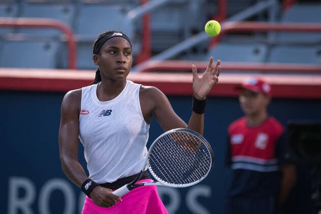 MONTREAL, QC - AUGUST 13: Cori Gauff from USA competes during the quarterfinals of the WTA, Tennis Damen National Bank Open match on August 13, 2021 at IGA Stadium in Montreal, QC(Photo by Vincent Ethier Icon Sportswire) TENNIS: AUG 13 National Bank Open Icon2108131556