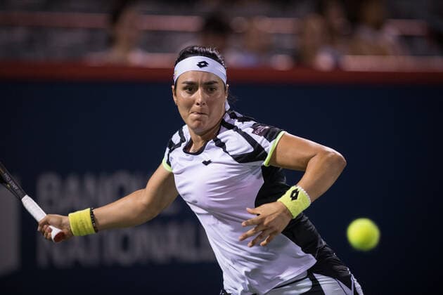 MONTREAL, QC - AUGUST 13: Ons Jabeur from Tunisia competes during the quarterfinals of the WTA, Tennis Damen National Bank Open match on August 13, 2021 at IGA Stadium in Montreal, QC(Photo by Vincent Ethier Icon Sportswire) TENNIS: AUG 13 National Bank Open Icon2108132202