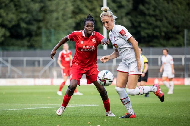 Test match, 1 FC Koeln Frauen FC Twente Vrouwen 13 08 2021 Danique Ypema 3, FC Twente Vrouwen , Sharon Beck 10, 1 FC Koeln Test match, 1 FC Koeln Frauen FC Twente Vrouwen, Franz Kremer Stadion DFL REGULATIONS PROHIBIT ANY USE OF PHOTOGRAPHS AS IMAGE SEQUENCES AND OR QUASI VIDEO Copyright: xBEAUTIFULxSPORTS Wunderlx