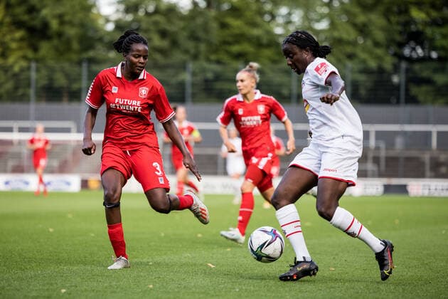 Football, Women, Test match, 1. FC Köln Women - FC Twente Vrouwen