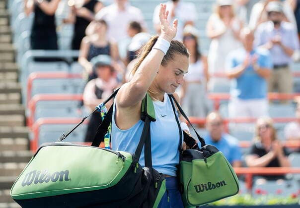 August 14, 2021, Montreal, PQ, Canada: Aryna Sabalenka, of Belarus, salutes the crowd after her loss to Karolina Pliskova, of the Czech Republic, in their semifinal match at the National Bank Open women s tennis tournament action in Montreal, Saturday, Aug. 14, 2021. Aryna Sabalenka, Karolina Pliskova ,  - ZUMAc35_ 20210814_zaf_c35_009 Copyright: xGrahamxHughesx