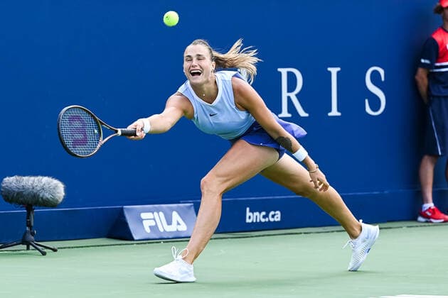 August 14, 2021: Aryna Sabalenka (BLR) returns the ball during the WTA, Tennis Damen National Bank Open semifinal match at IGA Stadium in Montreal, Quebec. CSM Montreal Canada - ZUMAc04_ 20210814_zaf_c04_030 Copyright: xDavidxKirouacx