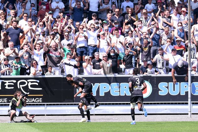 JOIE - FAIR PLAY - 10 ANGELO FULGINI (SCO) - SUPPORTERS FOOTBALL : Angers vs Lyon - Ligue 1 Uber Eats - 15 08 2021 FEP Panoramic 