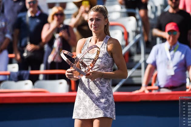 August 15, 2021: Camila Giorgi (ITA) holds the winner s trophy during the WTA, Tennis Damen National Bank Open final match at IGA Stadium in Montreal, Quebec. CSM Montreal Canada - ZUMAc04_ 20210815_zaf_c04_005 Copyright: xDavidxKirouacx