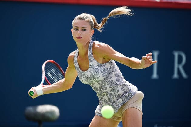 August 15, 2021: Camila Giorgi (ITA) returns the ball during the WTA, Tennis Damen National Bank Open final match at IGA Stadium in Montreal, Quebec. CSM Montreal Canada - ZUMAc04_ 20210815_zaf_c04_022 Copyright: xDavidxKirouacx