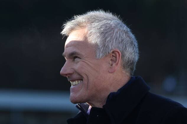 Fußball, Trainerhistorie Crystal Palace von 1905 bis heute Mandatory Credit: Photo by BPI Shutterstock (4351524av) Happy former Crystal Palace Legend Peter Taylor The FA Cup 2014 15 Third Round Dover Athletic v Crystal Palace Crabble Athletic Ground, Dover, United Kingdom - 4 Jan 2015 EDITORIAL USE ONLY No use with unauthorised audio, video, data, fixture lists (outside the EU), club league logos or live services. Online in-match use limited to 45 images (+15 in extra time). No use to emulate moving images. No use in betting, games or single club league player publications services. The FA Cup 2014 15 Third Round Dover Athletic v Crystal Palace Crabble Athletic Ground, Dover, United Kingdom - 4 Jan 2015 EDITORIAL USE ONLY No use with unauthorised audio, video, data, fixture lists (outside the EU), club league logos or live services. Online in-match use limited to 45 images (+15 in extra time). No use to emulate moving images. No use in betting, games or  Copyright: xBPI Shutterstockx 4351524av