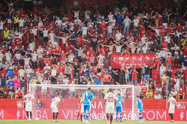 August 15, 2021, Seville, Spain: Sevilla FC supporters seen during Sevilla FC vs Rayo Vallecano game of La Liga Santander 2021 2022 at Ramon Sanchez Pizjuan Stadium. Seville Spain - ZUMAs197 20210815_zaa_s197_247 Copyright: xFrancisxGonzalezx