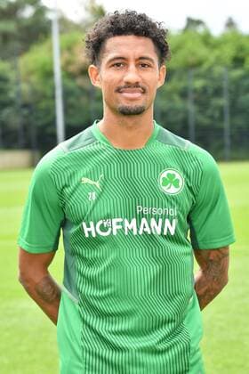 16 08 2021 Football 2 Bundesliga Season 2021 2022 SpVgg Greuther Fürth Fuerth Training Jeremy Dudziak 28, SpVgg Greuther Fürth single photo single photo portrait portrait headshot training jersey