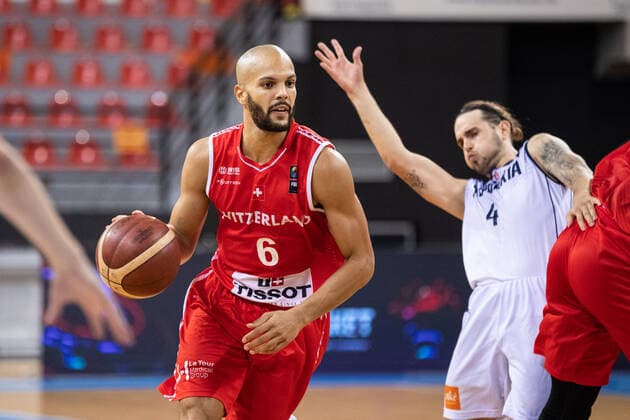 17 08 2021, Skoplje, Jane Sandanski Arena, World Cup European Pre Qualifiers Slovakia Switzerland, 6 Jonathan Kazadi Switzerland against 4 Mario Ihring Slovakia Skoplje Skoplje North Macedonia  Copyright: xJustPictures.ch NikolaxKrsticx