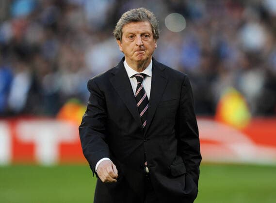 Fußball, Trainerhistorie FC Fulham von 1904 bis heute Mandatory Credit: Photo by Back Page Images Shutterstock (1176144z) Fulham manager Roy Hodgson Fulham v Hamburg, UEFA Europa League semi-final, 2nd leg Football Match, Craven Cottage, London, Britain - 29 Apr 2010 Fulham beat Hamburg 2-1 EDITORIAL USE ONLY Fulham v Hamburg, UEFA Europa League semi-final, 2nd leg Football Match, Craven Cottage, London, Britain - 29 Apr 2010 EDITORIAL USE ONLY  Copyright: xBackxPagexImages Shutterstockx 1176144z