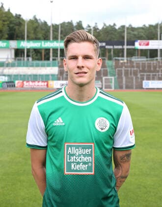 17 08 2021, xklex, Fussball Regionalliga Suedwest, FC Homburg Fototermin 2021 22 Porträttermin 2021 2022, emspor, v l Niklas Doll DFB REGULATIONS PROHIBIT ANY USE OF PHOTOGRAPHS as IMAGE SEQUENCES and or QUASI VIDEO Homburg