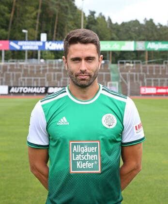 17 08 2021, xklex, Football Regionalliga Suedwest, FC Homburg Fototermin 2021 22 Porträttermin 2021 2022, emspor, v l Philipp Hoffmann DFL DFB REGULATES PROHIBIT ANY USE OF PHOTOGRAPHS as IMAGE SEQUENCES and or QUASI VIDEO Homburg