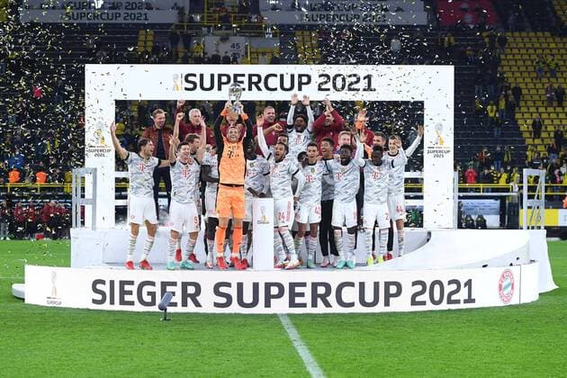 Football Supercup FC Bayern Munich Borussia Dortmund on 17 08 2021 at Signal Iduna Park in Dortmund Award ceremony Supercup 2021 Manuel Neuer Munich with the Supercup stretches the cup aloft Manuel Neuer Munich , Dayot Upamecano Munich , Niklas Süle Munich , Joshua Kimmich Munich , Serge Gnabry Munich , Leon Goretzka Munich , Robert Lewandowski Munich , Kingsley Coman Munich , Alphonso Davies Munich , Thomas Müller Munich , Josip Stanisic Munich , Sven Ulreich Munich , Omar Richards Munich , Leroy Sane Munich , Eric Maxim Choupo Moting Munich , Chris Richards Munich , Bouna Sarr Munich , Tanguy Nianzou Munich , Corentin Tolisso Munich , Jamal Musiala Munich , Julian Nagelsmann Trainer Head Coach Munich DFL regulations prohibit any use of photographs as image sequences and or quasi video xRx