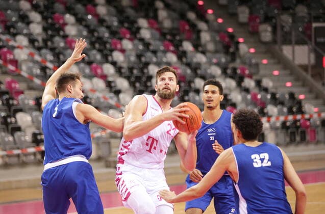 Leon Kratzer Telekom Baskets Bonn , test match vs RheinStars Cologne easyCredit BBL 1 Bundesliga , season 2021 2022