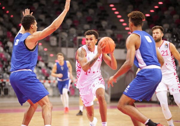 Tyson Ward Telekom Baskets Bonn , test match vs RheinStars Cologne easyCredit BBL 1 Bundesliga , season 2021 2022